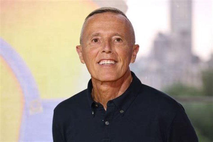 Curt Smith Height, Weight, Net Worth, Age, Birthday, Wikipedia, Who, Nationality, Biography